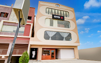 Hotel O Inn n Town